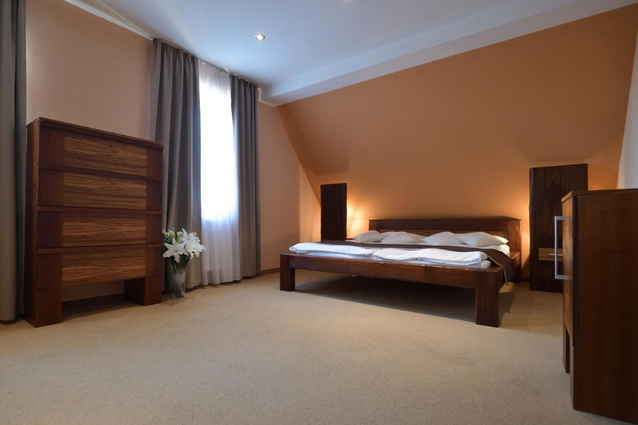 Hotel Villa Romantica Kolín Dış mekan fotoğraf